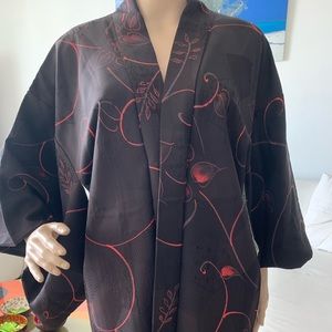 100% SILK , Japanese short kimono from Japan